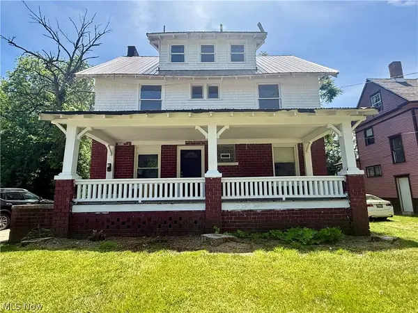 399 W Warren Avenue, Youngstown, OH 44511
