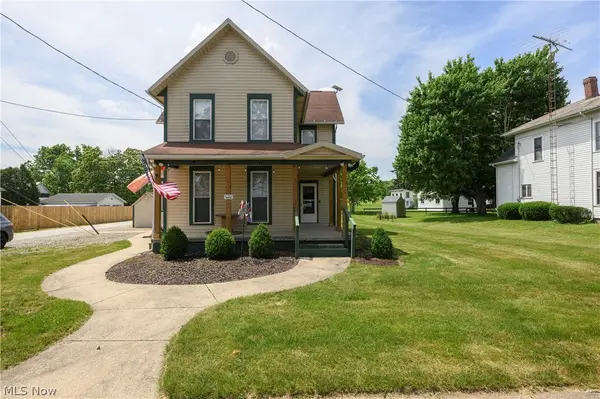 372 Park Sw Avenue, Bolivar, OH 44612