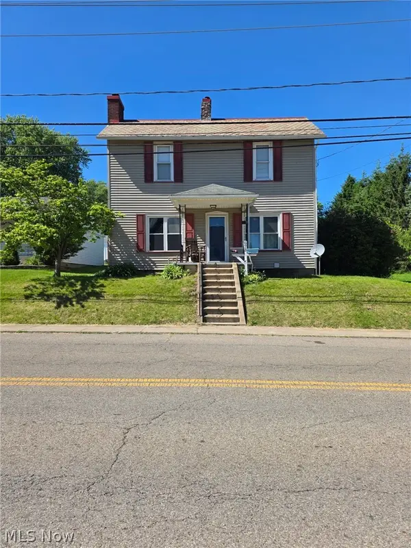 678 W Martin Street, East Palestine, OH 44413