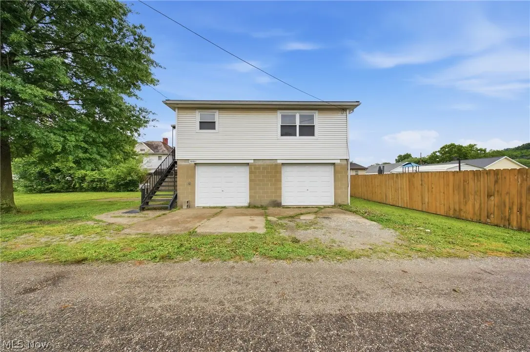 1010 1/2 Poplar Avenue, Belpre, OH 45714 - #1