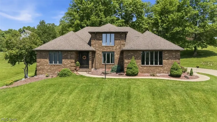 715 Oxbow Road, Belpre, OH 45714 - #2