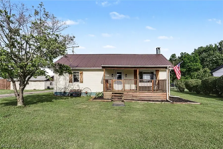 108 Washington Street, Coshocton, OH 43812 - #2