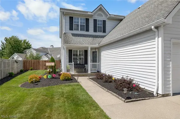 23420 Wainwright Terrace, Olmsted Falls, OH 44138
