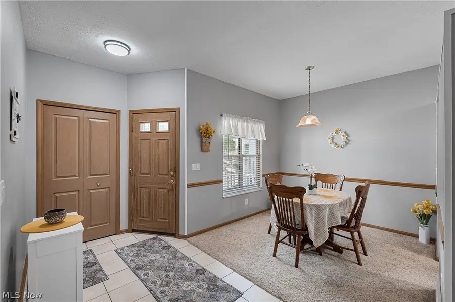 23420 Wainwright Terrace, Olmsted Falls, OH 44138 - #3