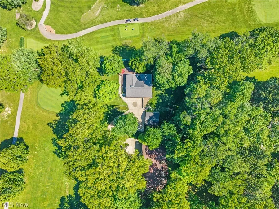 305 Hedgewood Drive, Akron, OH 44319 - #3