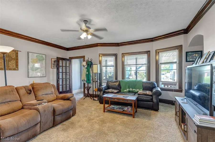 2095 Wyandotte Avenue, Lakewood, OH 44107 - #3