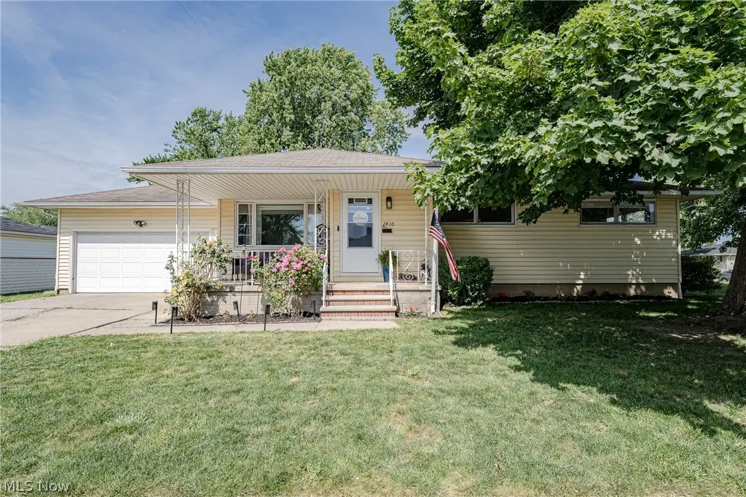 2810 Utica Avenue, Lorain, OH 44052 - #1