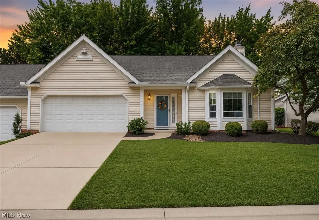 421 Pebblebrook Drive, Willoughby Hills, OH 44094 - #1
