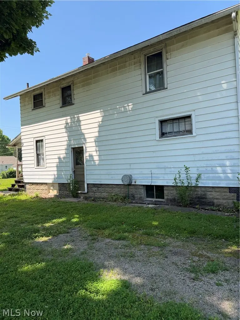226 2nd Sw Street, Brewster, OH 44613 - #2