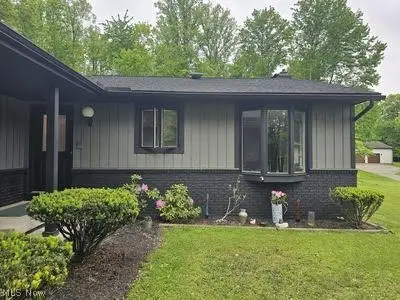 4292 Boston Road, Brunswick Hills, OH 44212 - #3