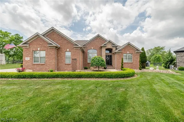 20000 Crowberry Court, North Lima, OH 44452