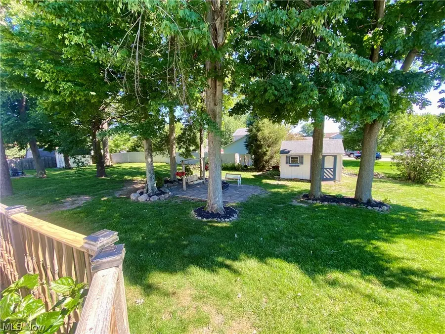 869 Moss Canyon Drive, Amherst, OH 44001 - #3