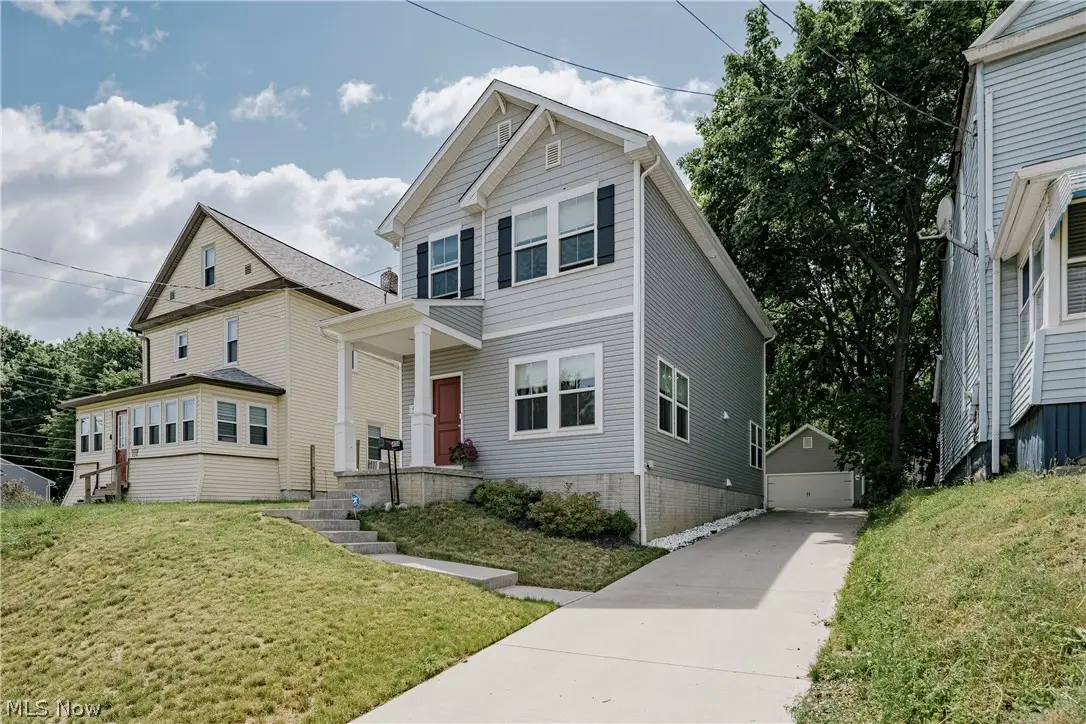 434 Douglas Street, Akron, OH 44307 - #1