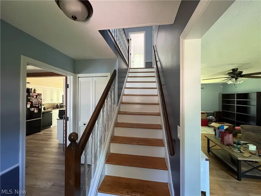 3617 Columbia Road, North Olmsted, OH 44070 - #3