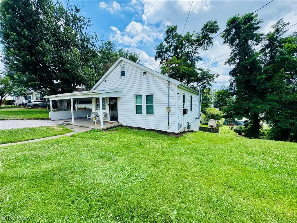 816 21st Street, Vienna, WV 26105 - #1