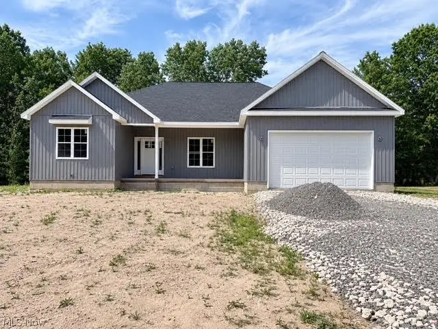 2306 Wilshire Drive, Cortland, OH 44410 - #1