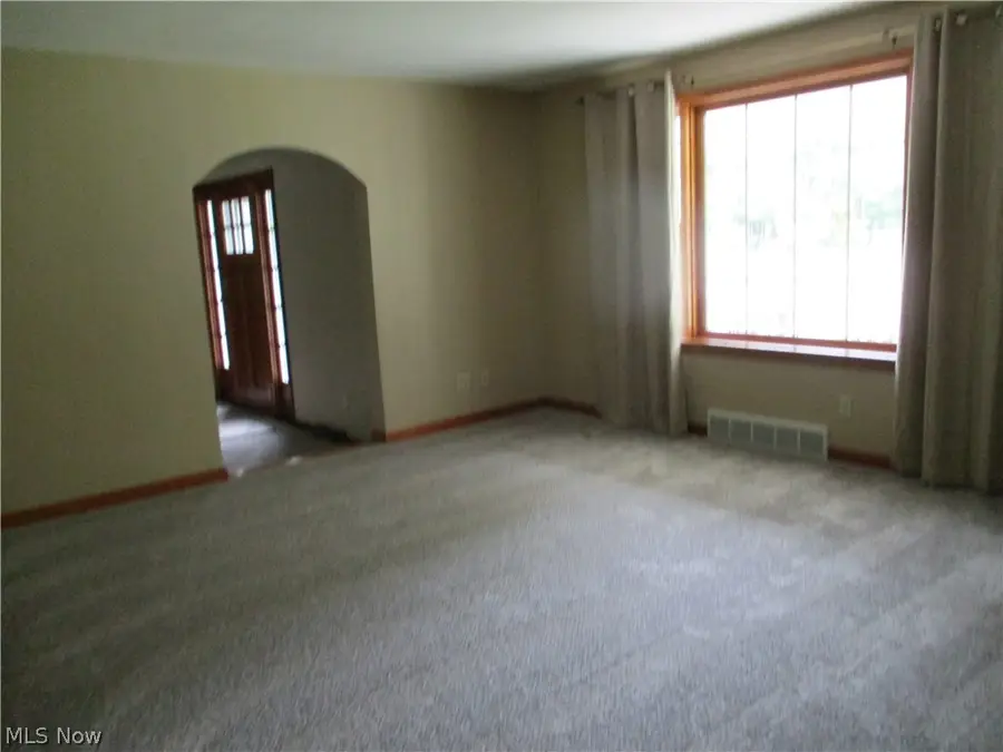 631 Ravine Drive, Youngstown, OH 44505 - #3