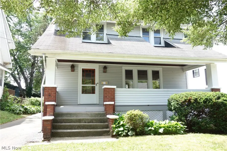34 E Rosewood Avenue, Akron, OH 44301 - #2