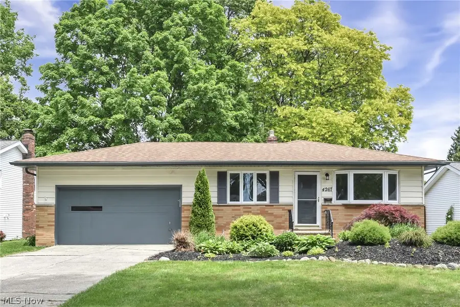 4267 Bentley Drive, North Olmsted, OH 44070 - #2