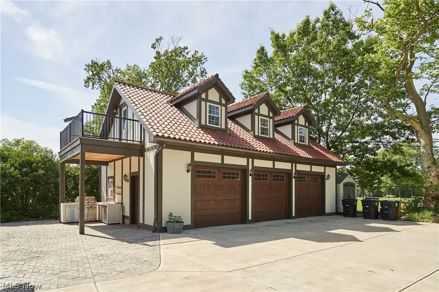 17004 Greenwood Avenue, Cleveland, OH 44111 - #2