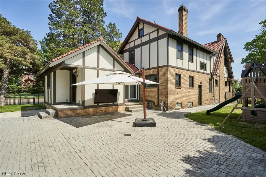 17004 Greenwood Avenue, Cleveland, OH 44111 - #3