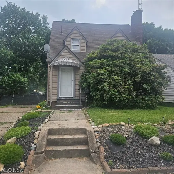 1229 Bellflower Sw Avenue, Canton, OH 44710