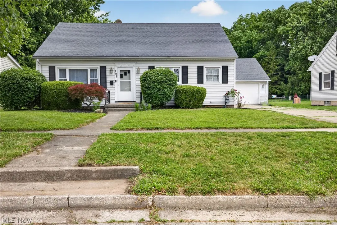 908 South Street, Fremont, OH 43420 - #1