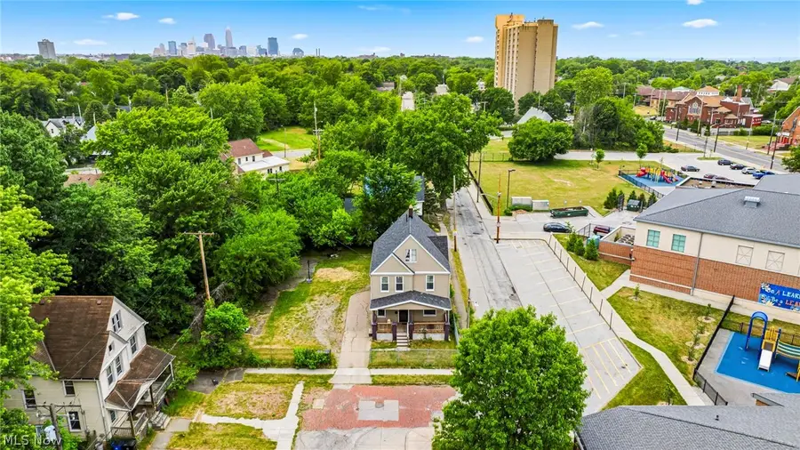 1532 E 78th Street, Cleveland, OH 44103 - #2