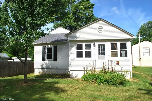 320 Broadway Street, Amherst, OH 44001