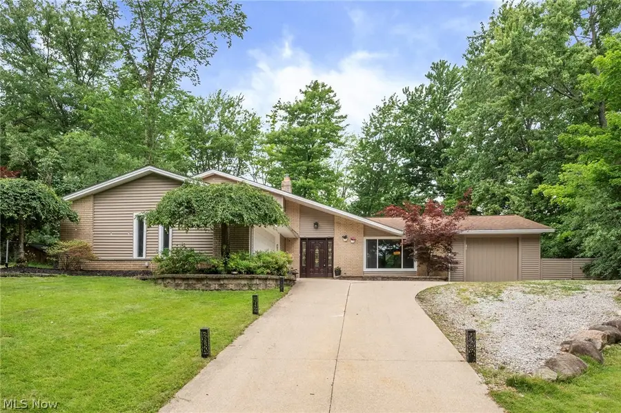 932 Aintree Park Drive, Mayfield, OH 44143 - #2