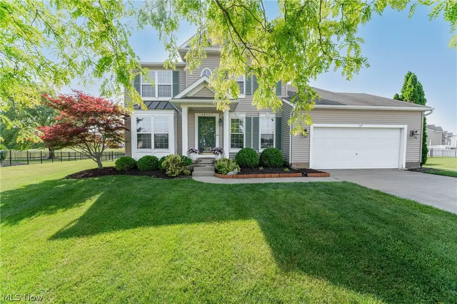 38327 Humphrey Circle, North Ridgeville, OH 44039 - #3