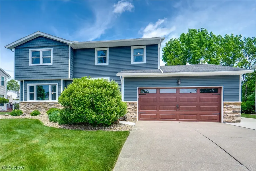 740 Thelma Drive, Wadsworth, OH 44281 - #2