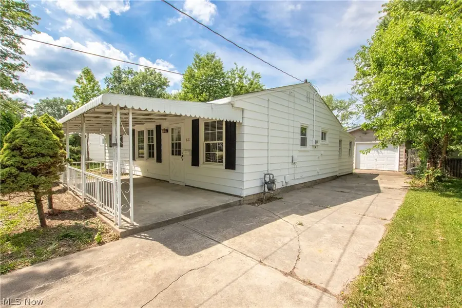 861 Oak Street, Elyria, OH 44035 - #2