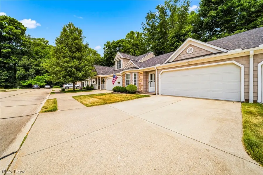 747 Rivers Edge Lane, Painesville, OH 44077 - #3