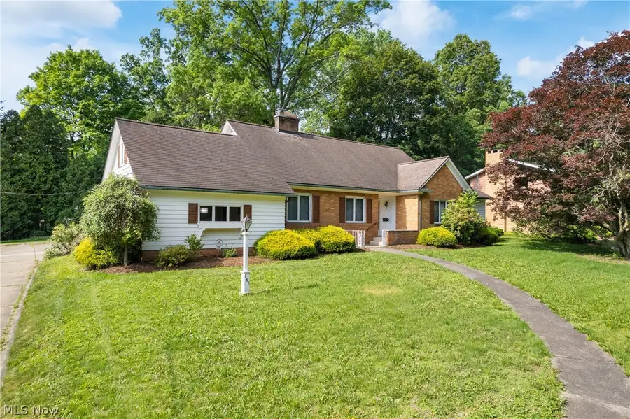 865 E Highland Avenue, Wooster, OH 44691 - #3
