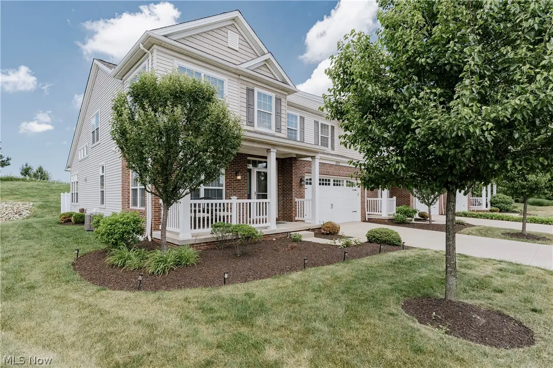 6255 N Pointe Drive, Pepper Pike, OH 44124 - #1
