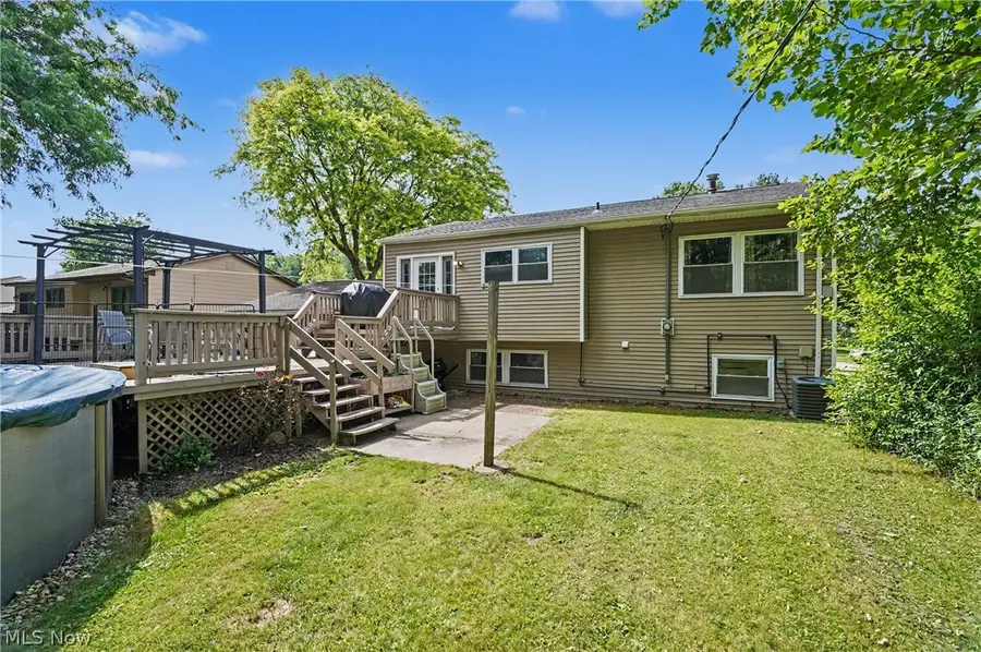 26930 Southwood Lane, Olmsted Falls, OH 44138 - #2