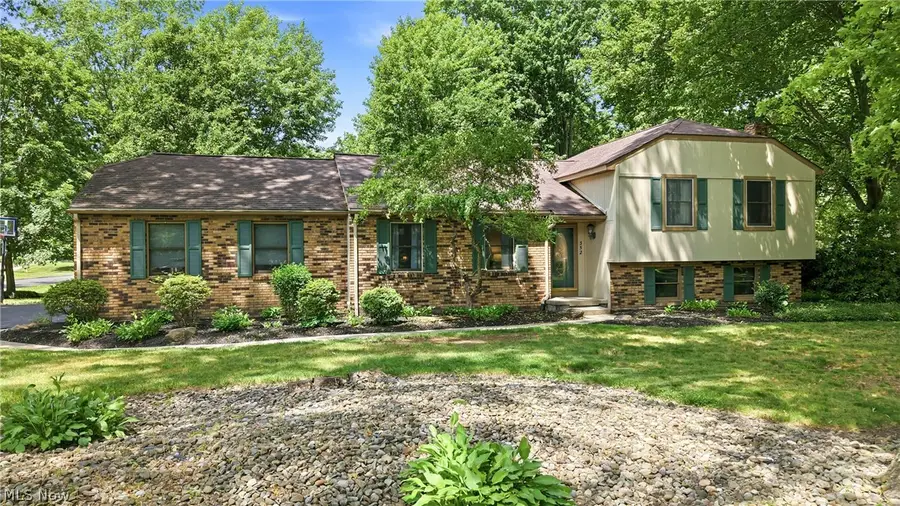 352 Rosewae Avenue, Cortland, OH 44410 - #2