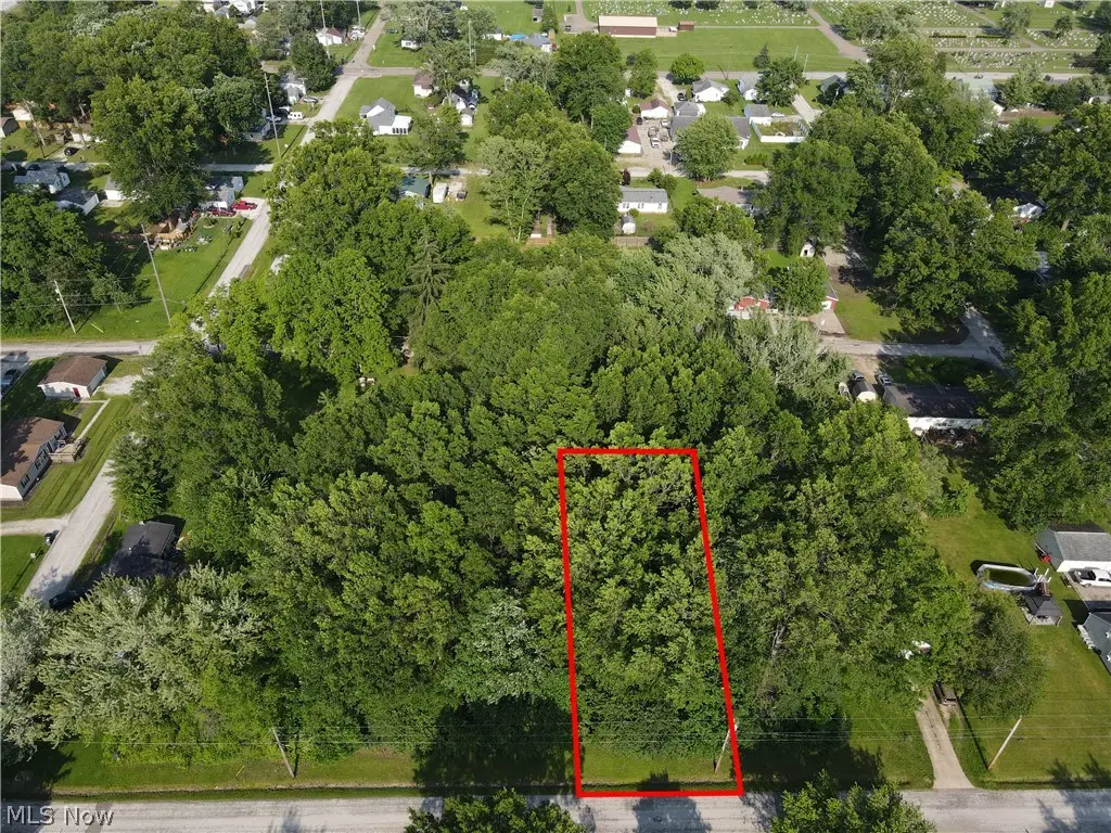 Meadowbrook Ne Avenue, Alliance, OH 44601 - #1