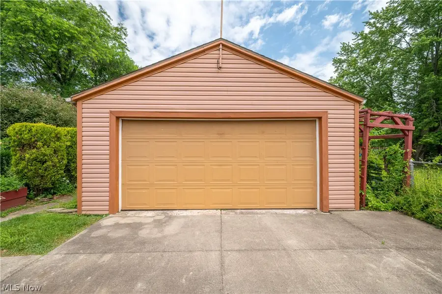 364 Brookfield Avenue, Boardman, OH 44512 - #3