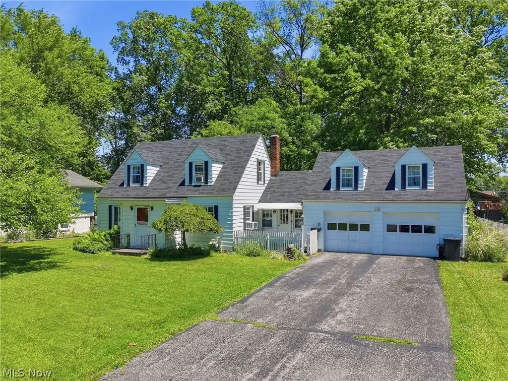 6241 Mentor Park Boulevard, Mentor, OH 44060 - #1