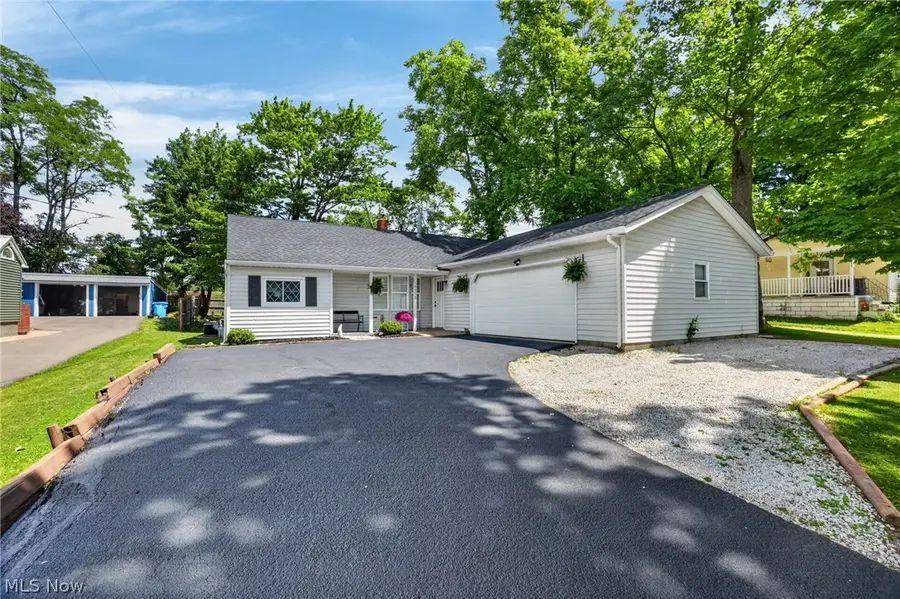 13772 Carlton Street, Burton, OH 44021 - #2