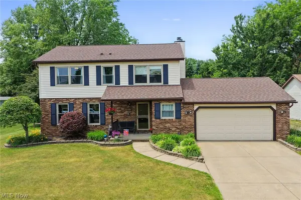 9569 Graystone Lane, Mentor, OH 44060