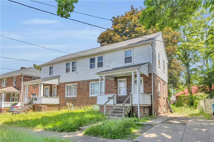 422 5th Street, Struthers, OH 44471 - #2