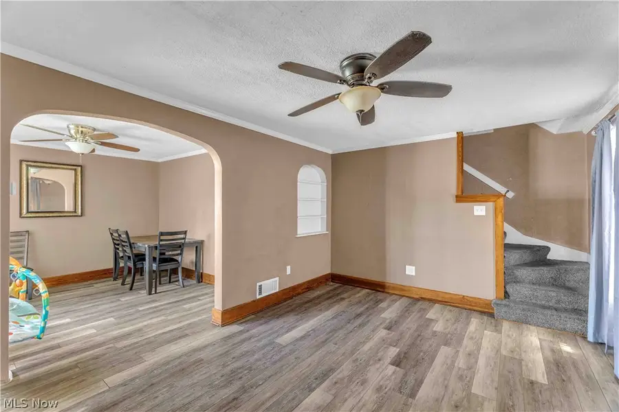 422 5th Street, Struthers, OH 44471 - #3