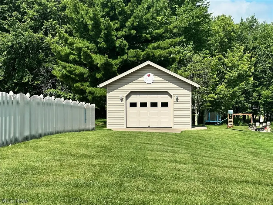 850 Sunnyview Sw Drive, Carrollton, OH 44615 - #3