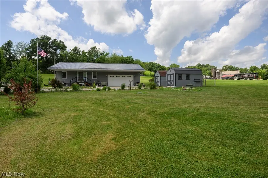 9427 Stonecreek Sw Road, Newcomerstown, OH 43832 - #3