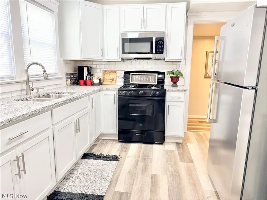 3393 98th Street, Cleveland, OH 44102 - #2