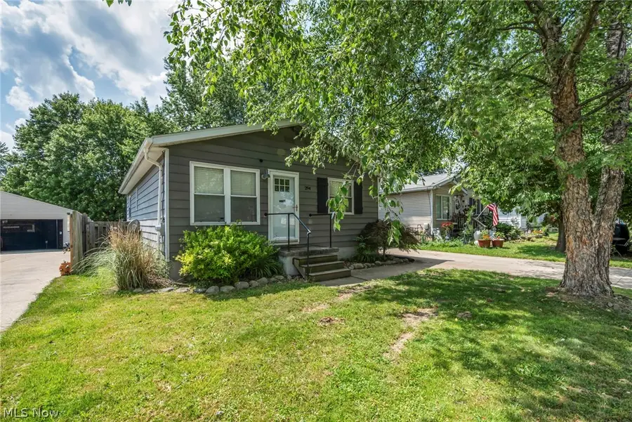294 Broadview Avenue, Barberton, OH 44203 - #2
