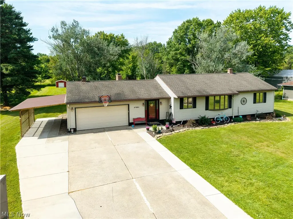 37581 Capel Road, Grafton, OH 44044 - #1